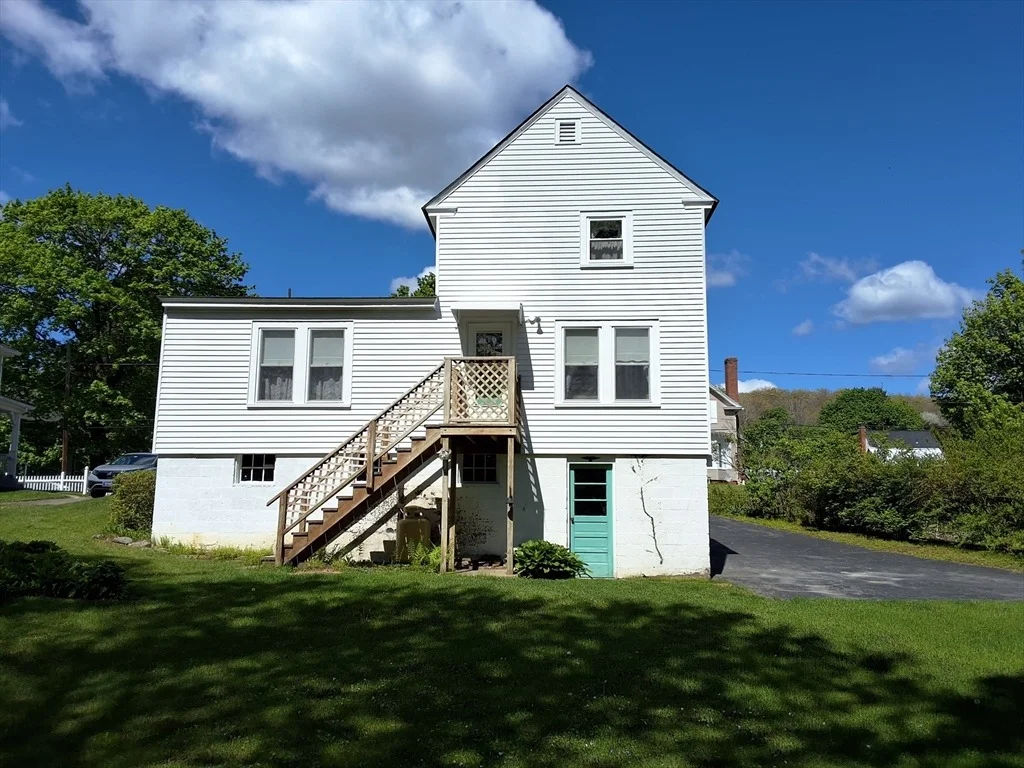 Photo of 19 Clinton St