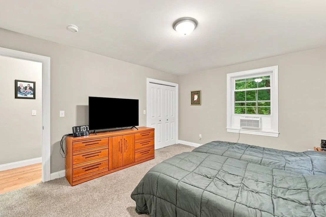 Photo of 106 Otter River Road