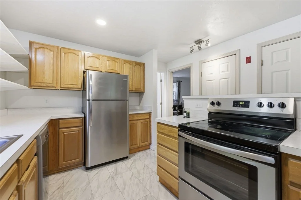 Photo of 93 Beaver Lake Rd
