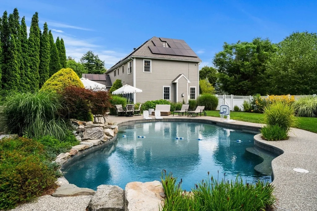Photo of 21 Leanne Drive