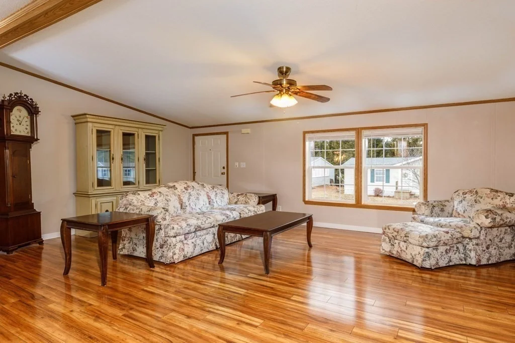 Photo of 90 Earl Drive