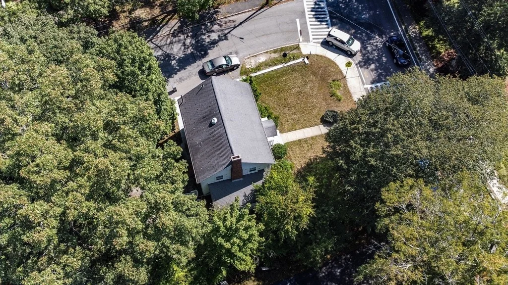 Photo of 108 Warren Rd