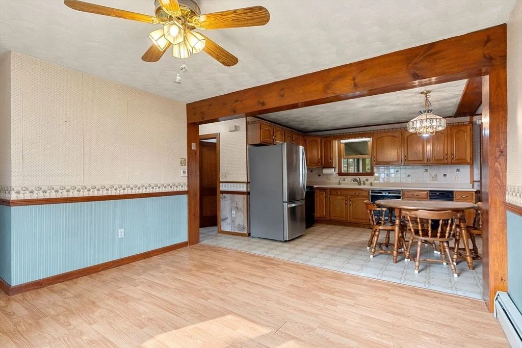 Photo of 15 Perley St