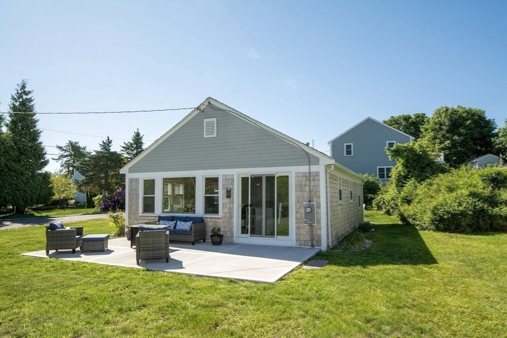 Photo of 2-A Bodfish Ave