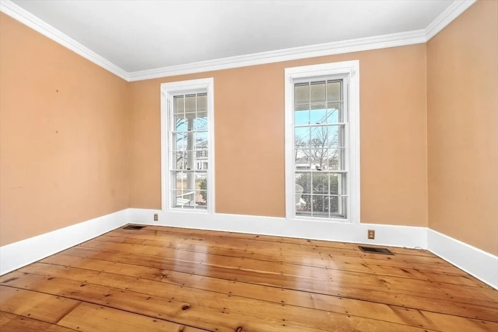 Photo of 59 Cottage St