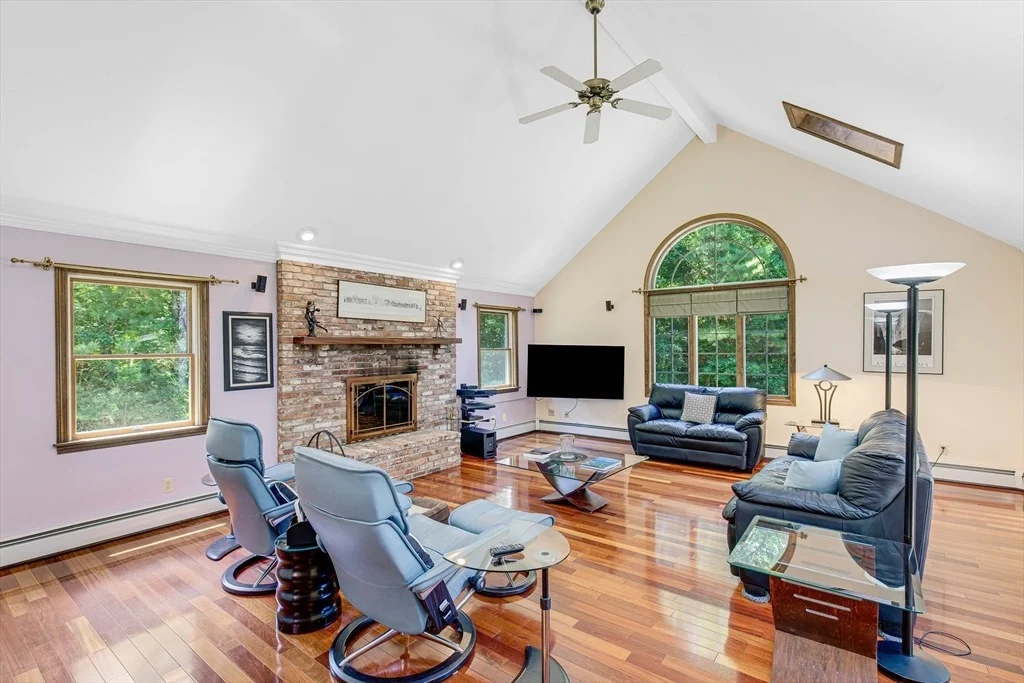 Photo of 9 Isabelle Circle