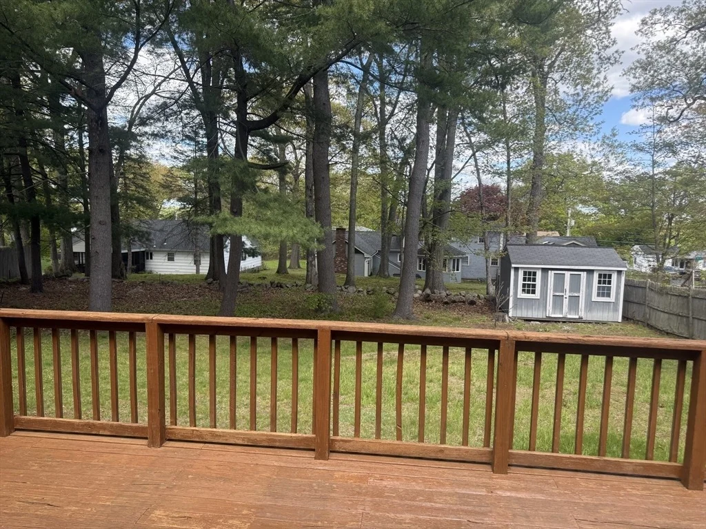 Photo of 6 Larson Rd