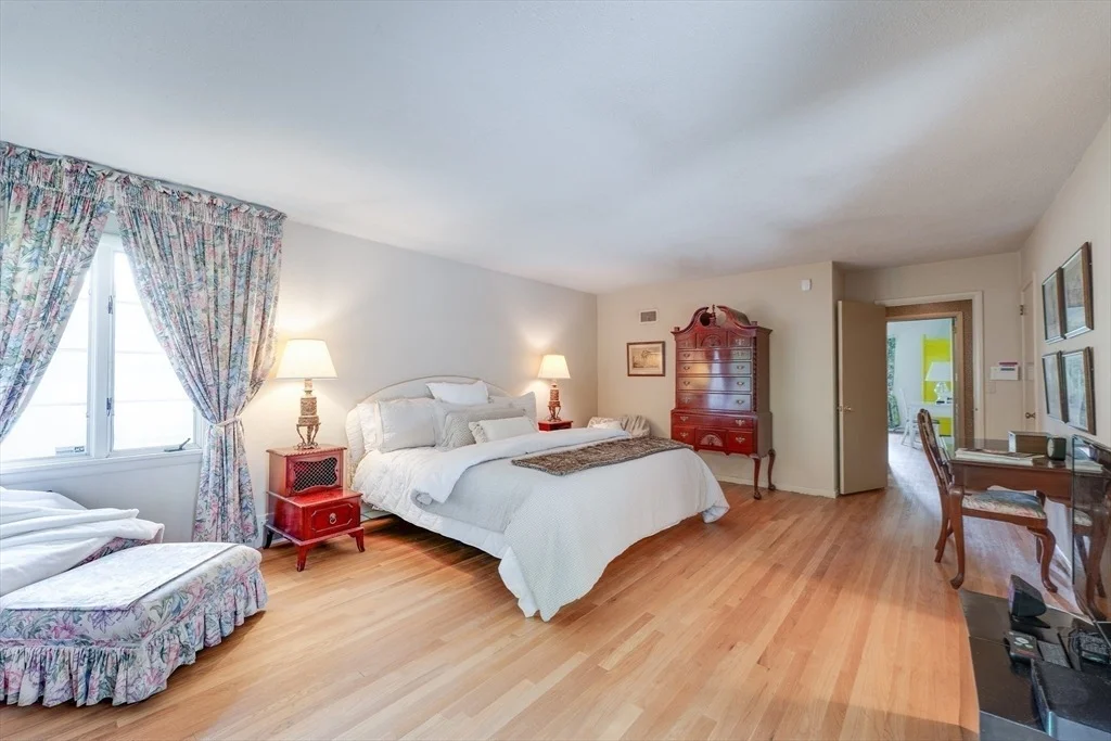 Photo of 104 Wheel Meadow Dr
