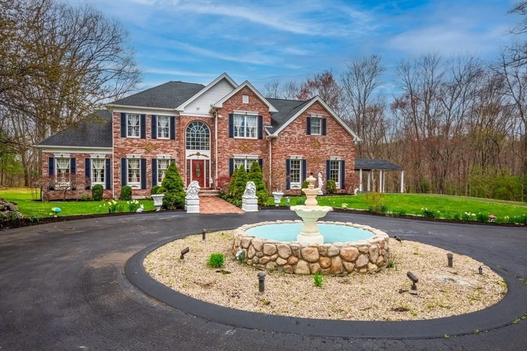 Photo of 22 Robert Rd