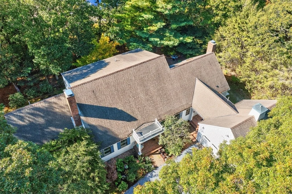 Photo of 34 Lake Drive