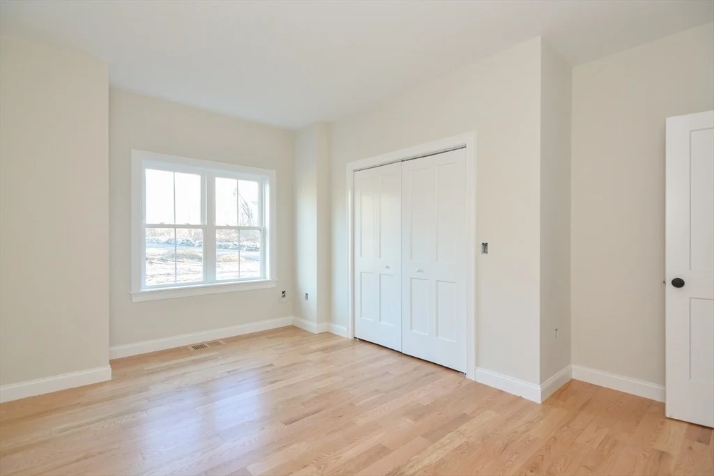 Photo of 364 Townsend Hill Rd