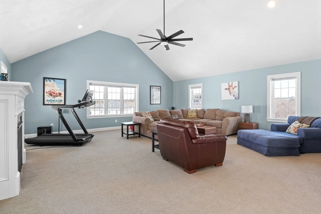 Photo of 6 Oakley Dr.