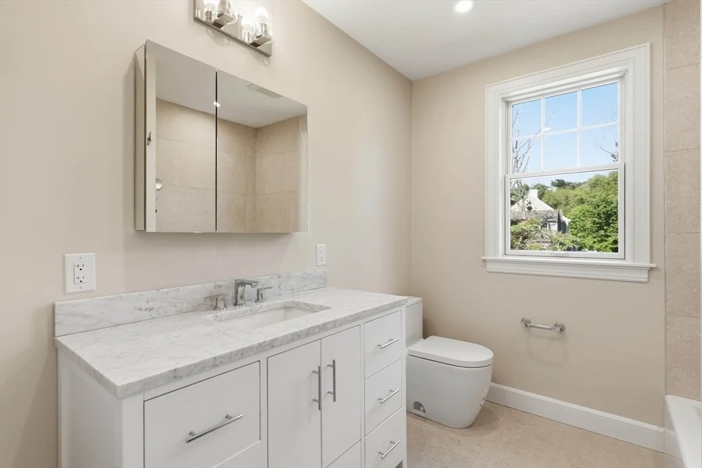 Photo of 131 Maple Street