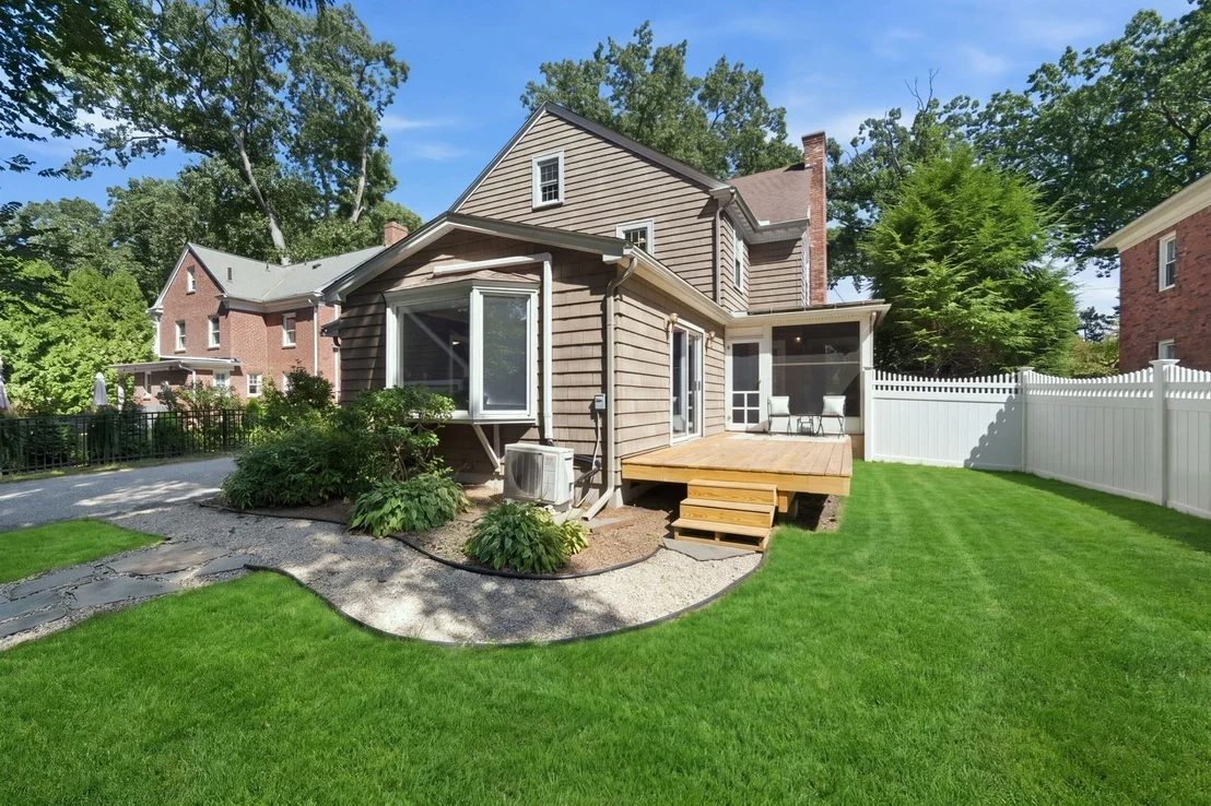 Photo of 30 Chatham Rd
