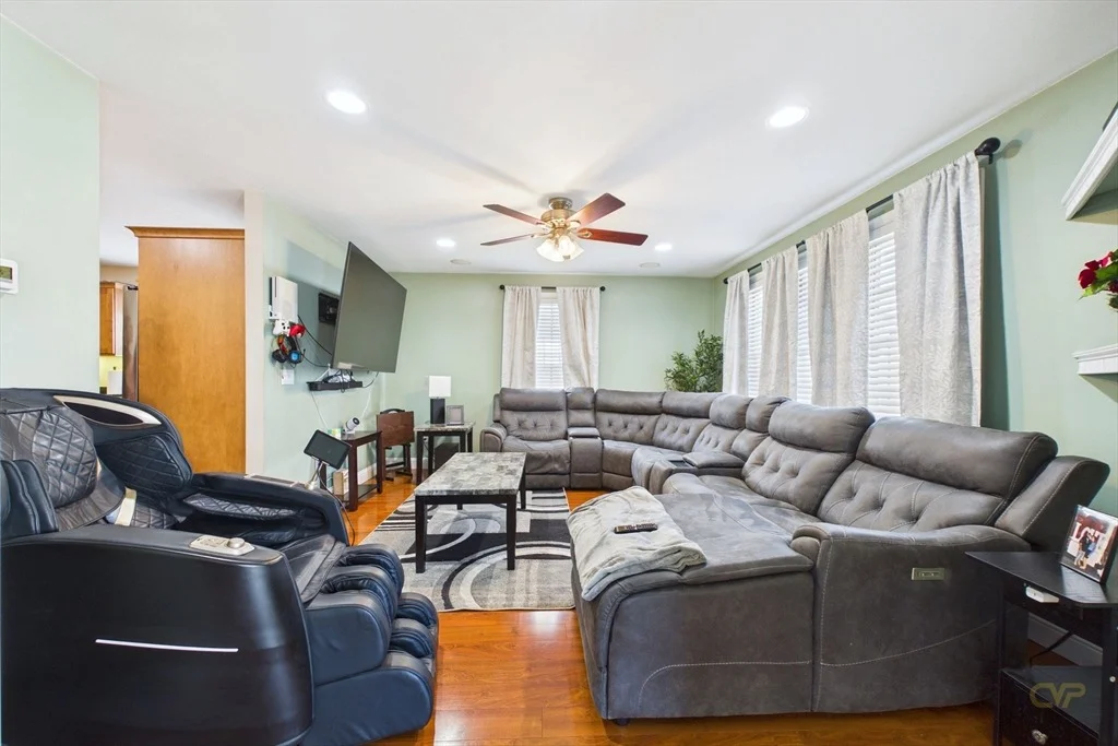 Photo of 115 Almy St