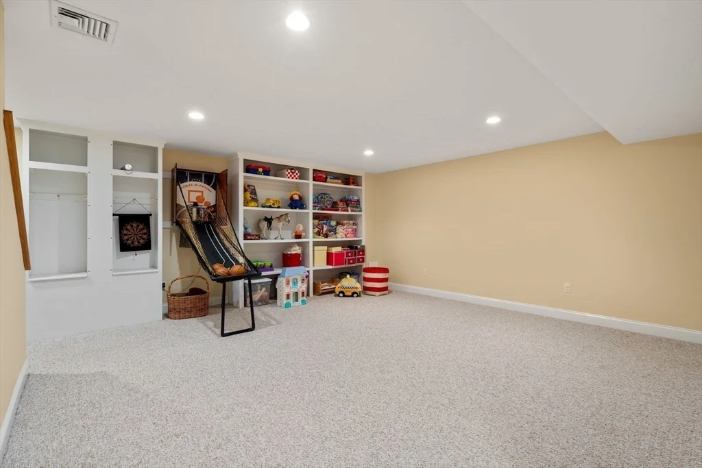 Photo of 7 Crest Circle
