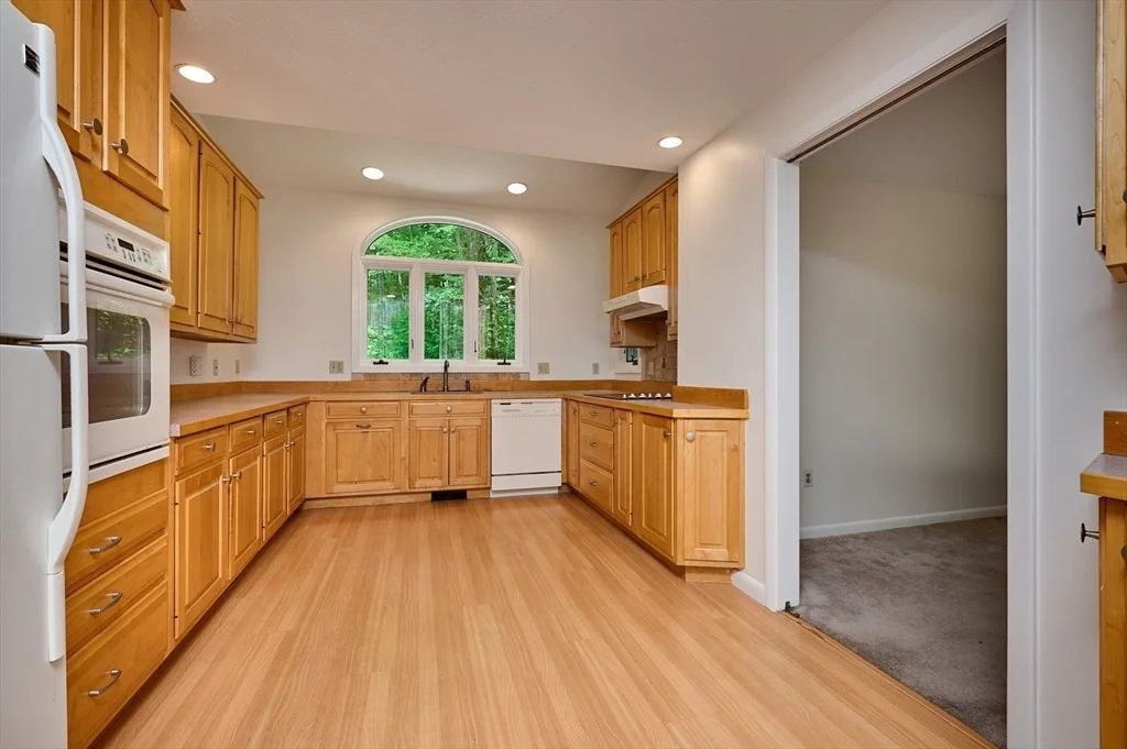 Photo of 15 Red Fox Ln