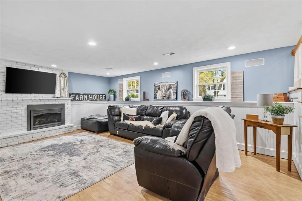 Photo of 15 Fuller Rd