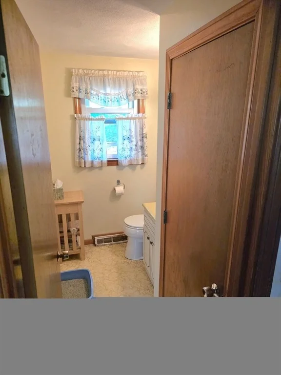 Photo of 92 Leah Dr