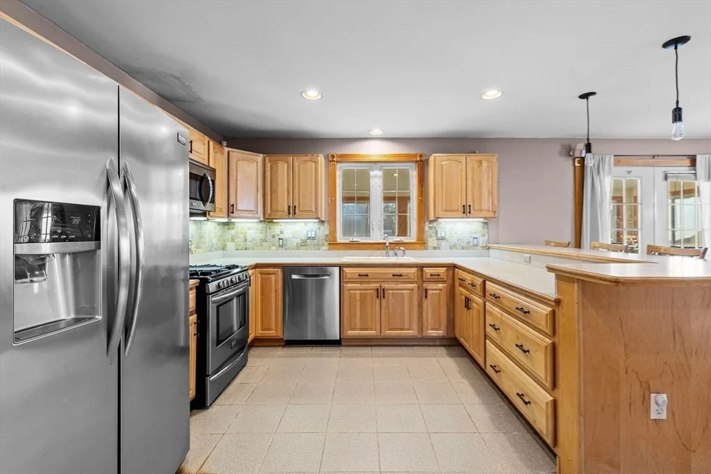 Photo of 7 Deerfield Ln