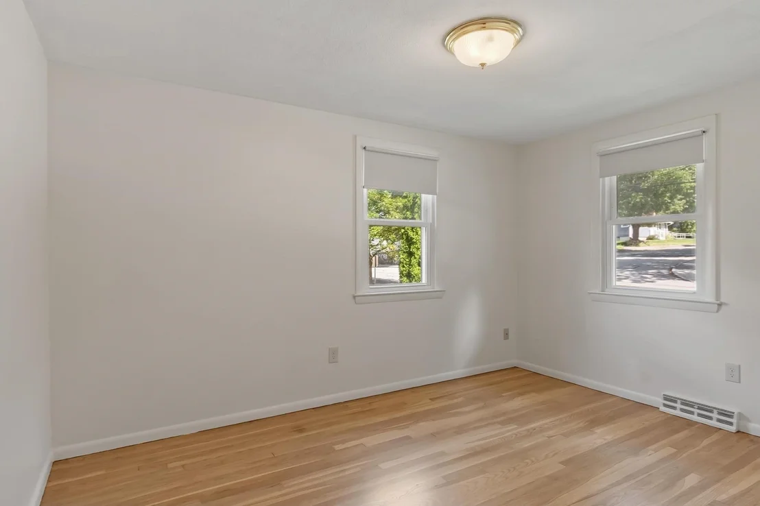 Photo of 136 Ridge Rd