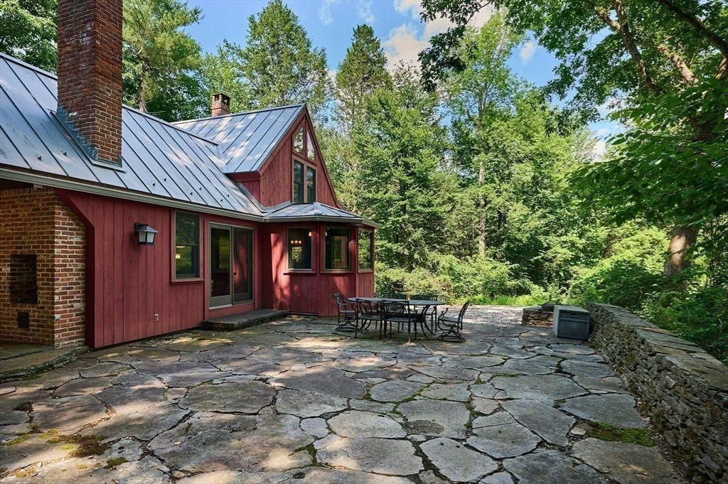 Photo of 62 Schaefer Way
