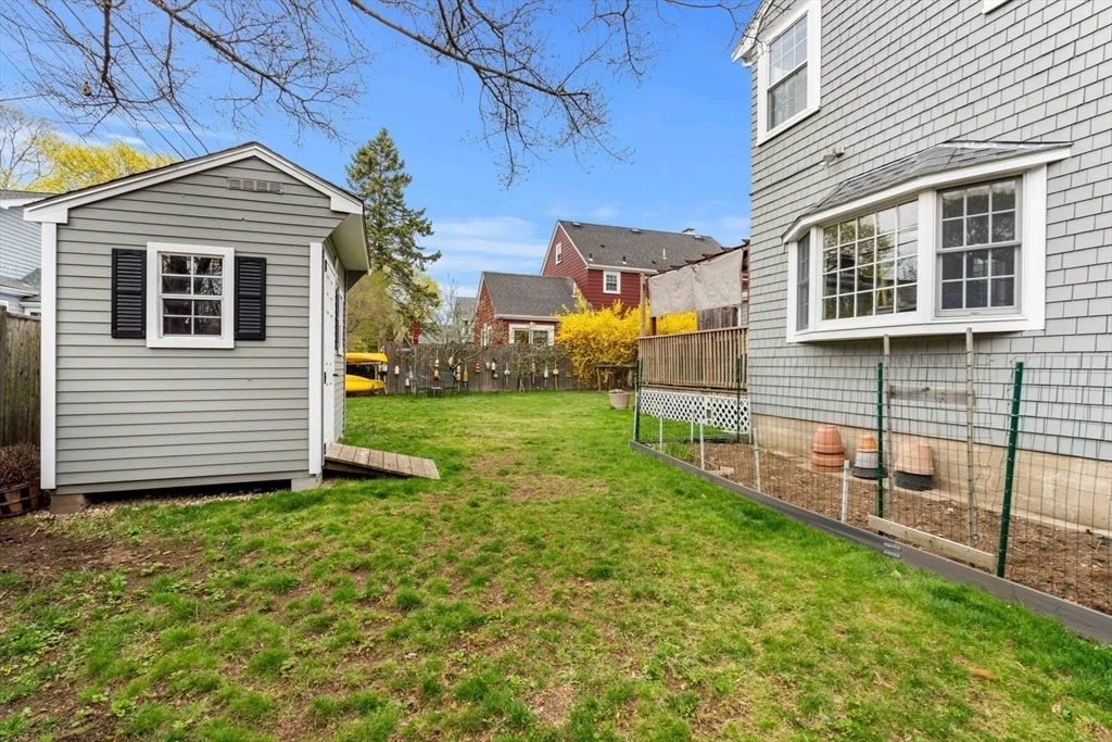 Photo of 23 Sevinor Rd