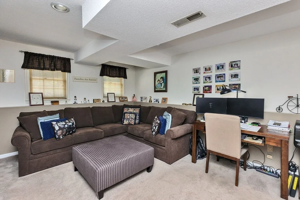 Photo of 28 Brinton Drive