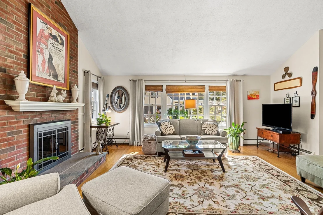 Photo of 3 Larch Avenue