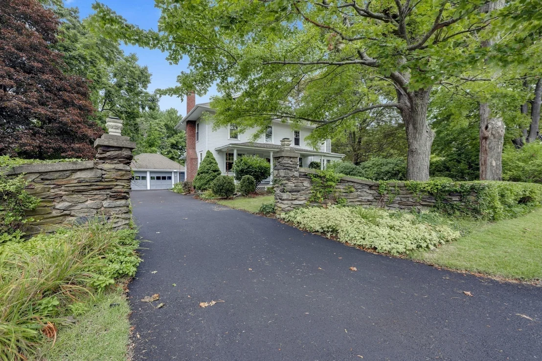 Photo of 26 Nelson Pl