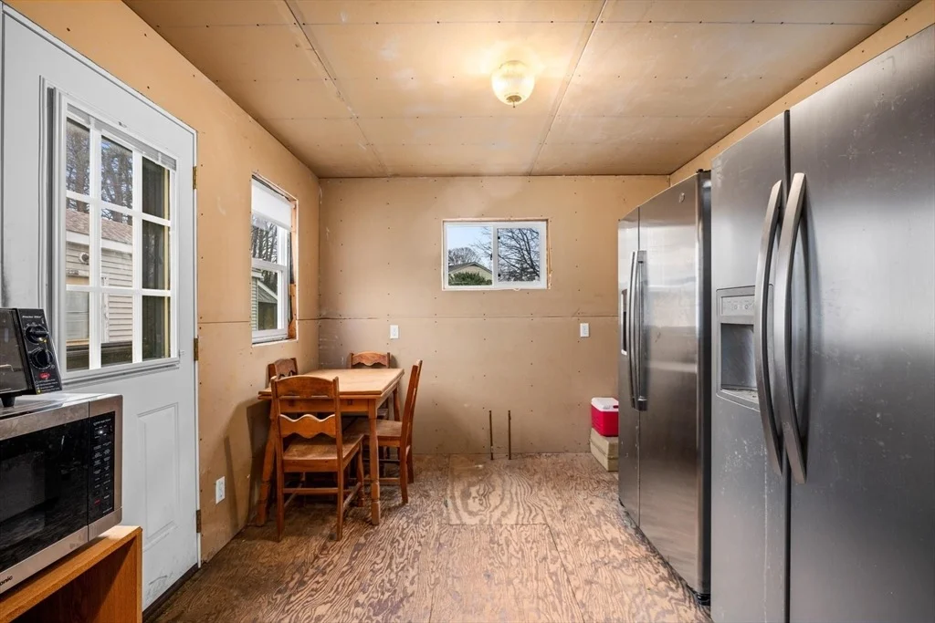 Photo of 8 Rawson Ave.
