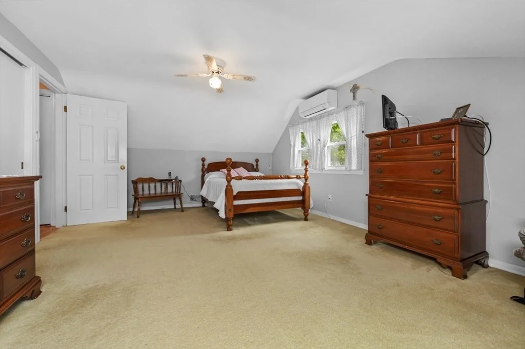 Photo of 110 Kearney Dr