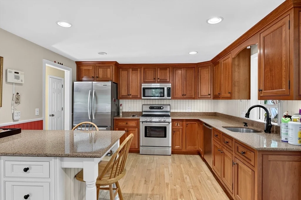 Photo of 9 Oregon Ave