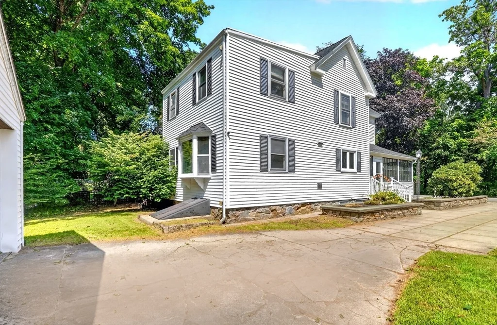 Photo of 6 Elm Ct