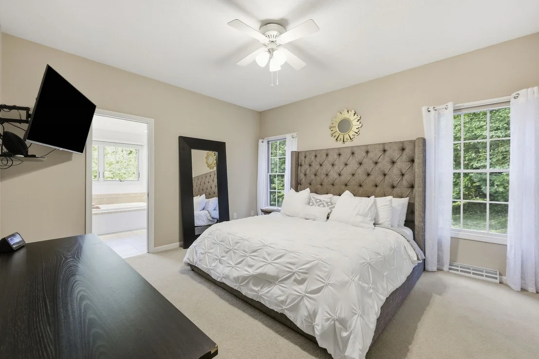 Photo of 2 Highview Circle