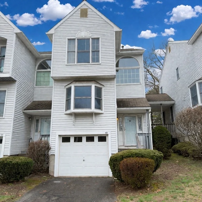 Photo of Unit 48 at 48 Castlegate Dr