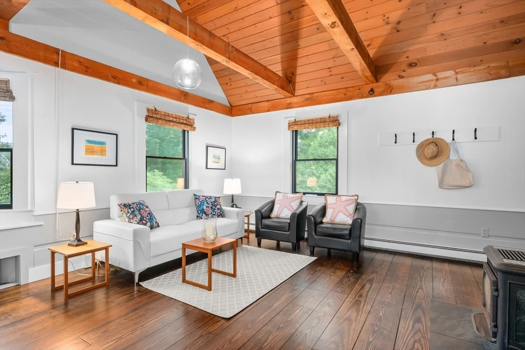 Photo of 24 Chickadee Cir.