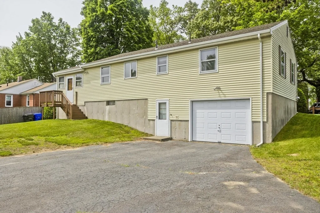 Photo of 51 Hardy St