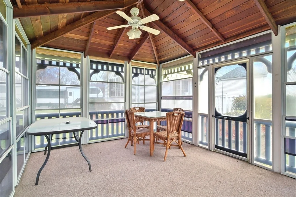 Photo of 48 Longwood Dr