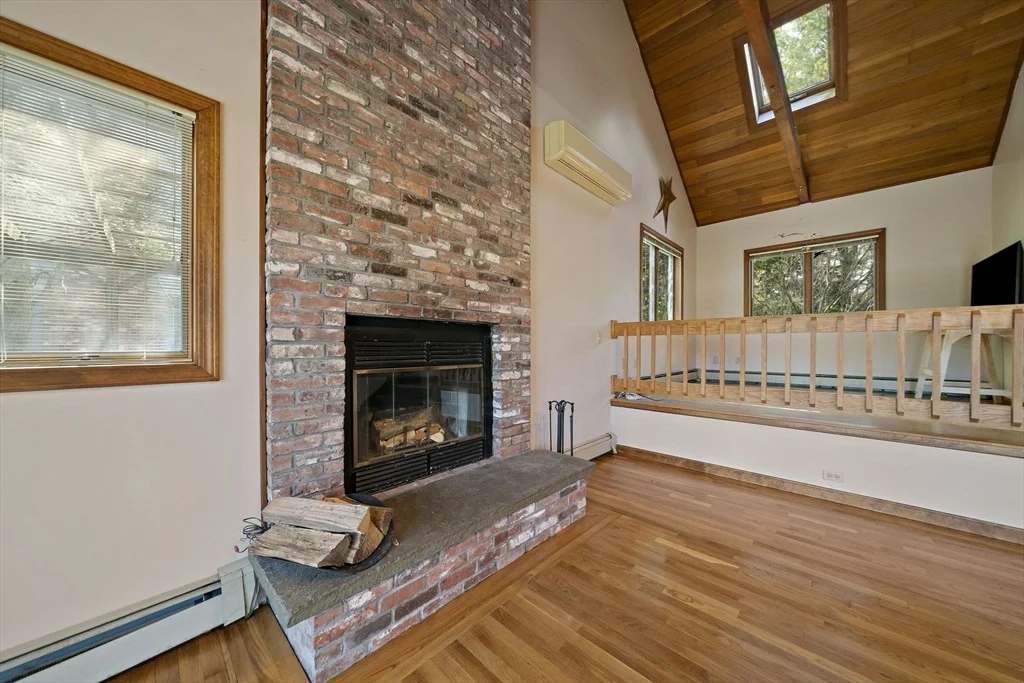 Photo of 18 Somerville St
