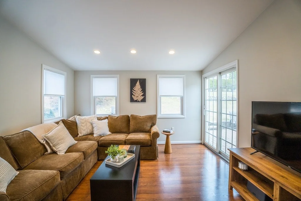 Photo of 38 Cranmore Ln