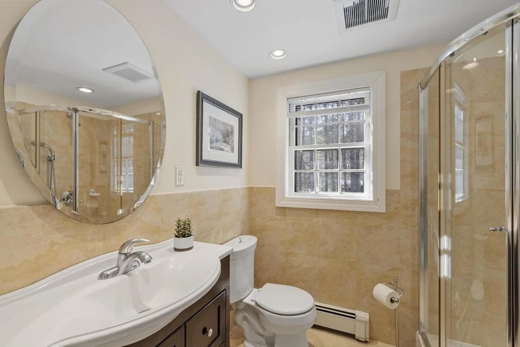Photo of 265 College Rd