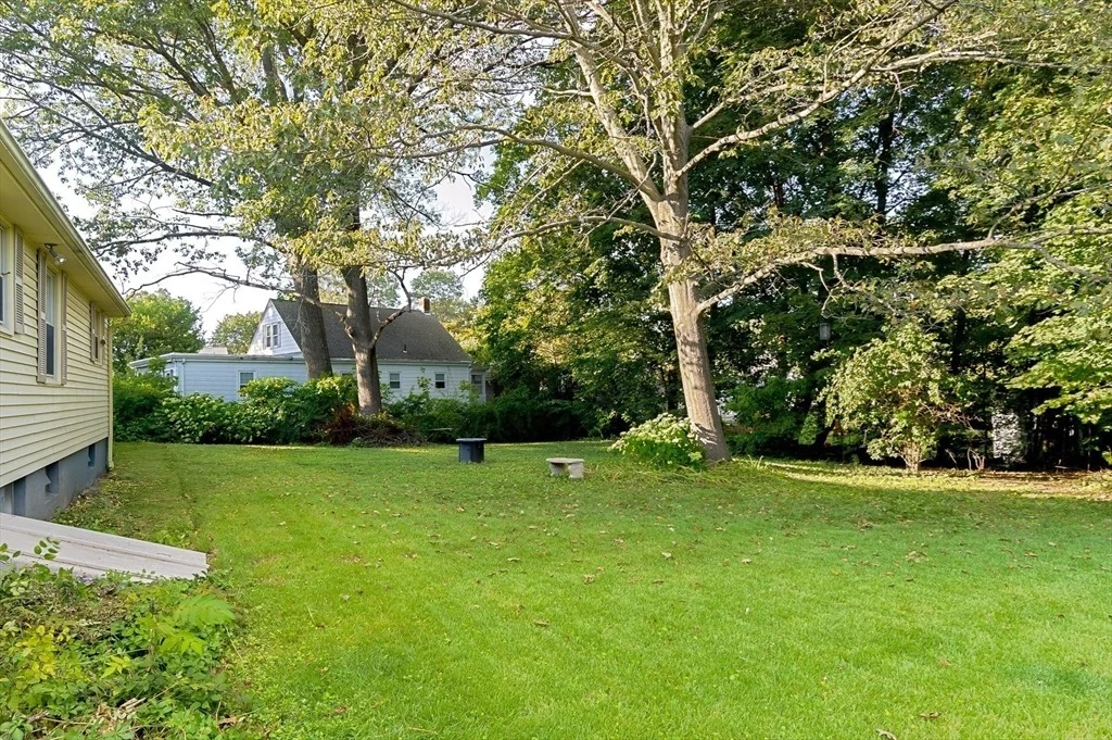 Photo of 93 Longmeadow Ave