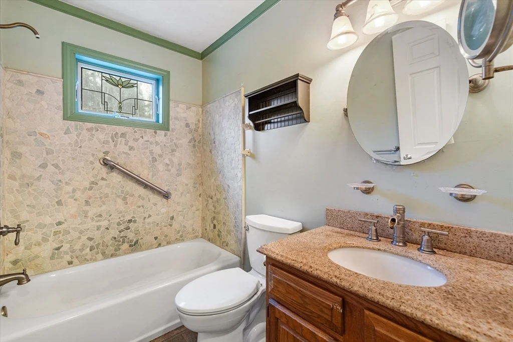 Photo of 116 Winchendon Rd