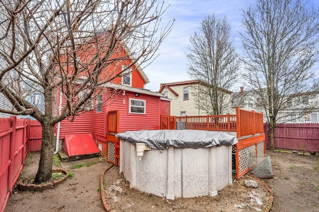 Photo of 50 Walnut St