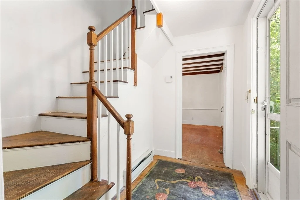 Photo of 495 Edmands Rd