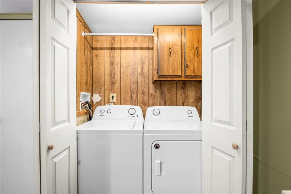 Photo of 126 Pine Ave