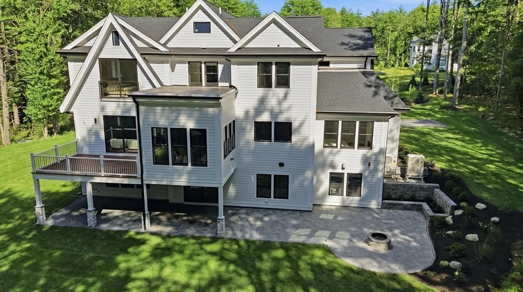 Photo of 21 Nolan Cir