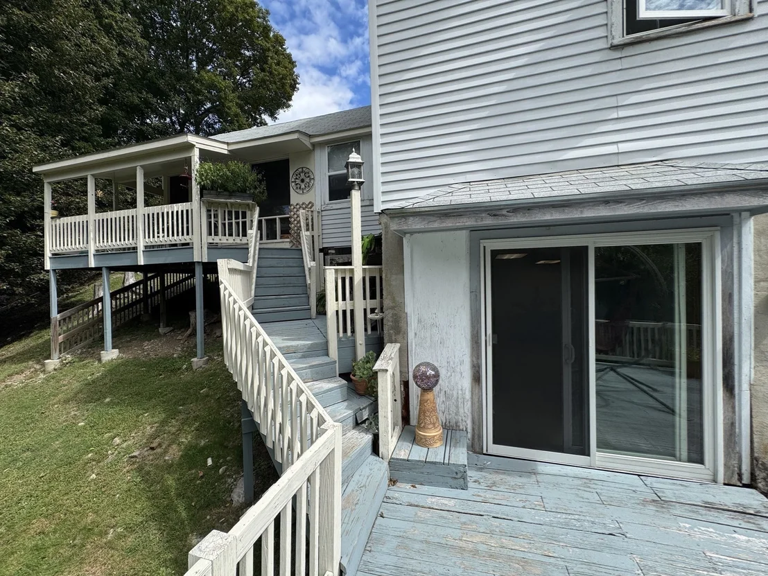 Photo of 5 Hillside St.