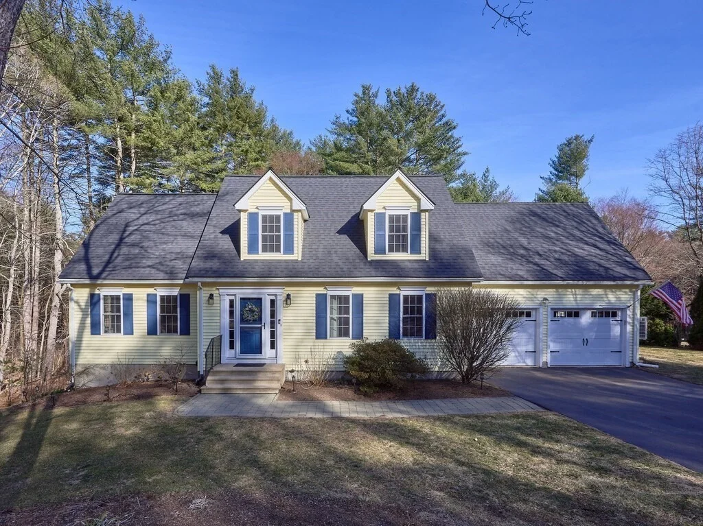 Photo of 320 Moon Hill Rd